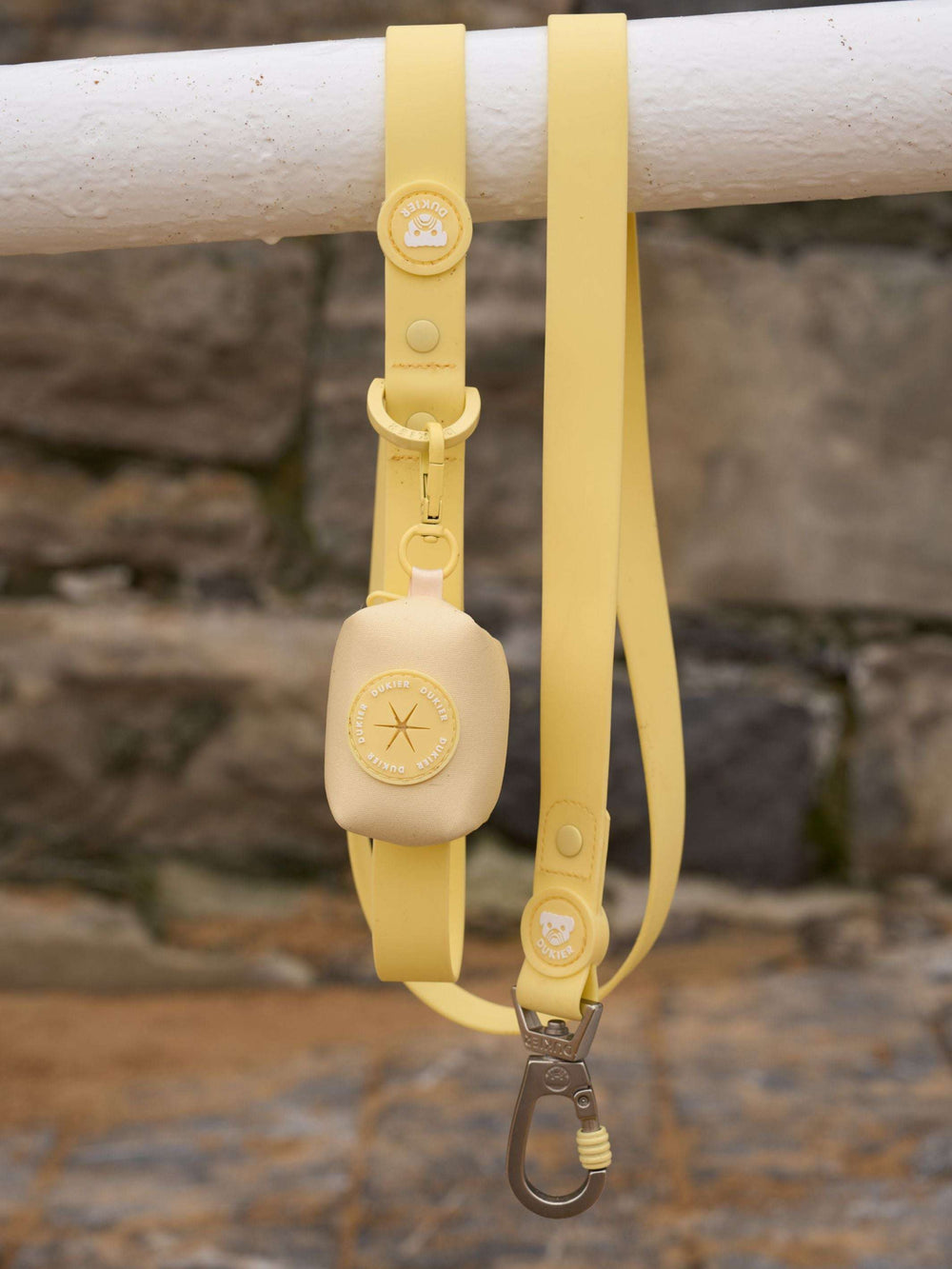 CORREA WATERPROOF PARA PERRO YELLOW