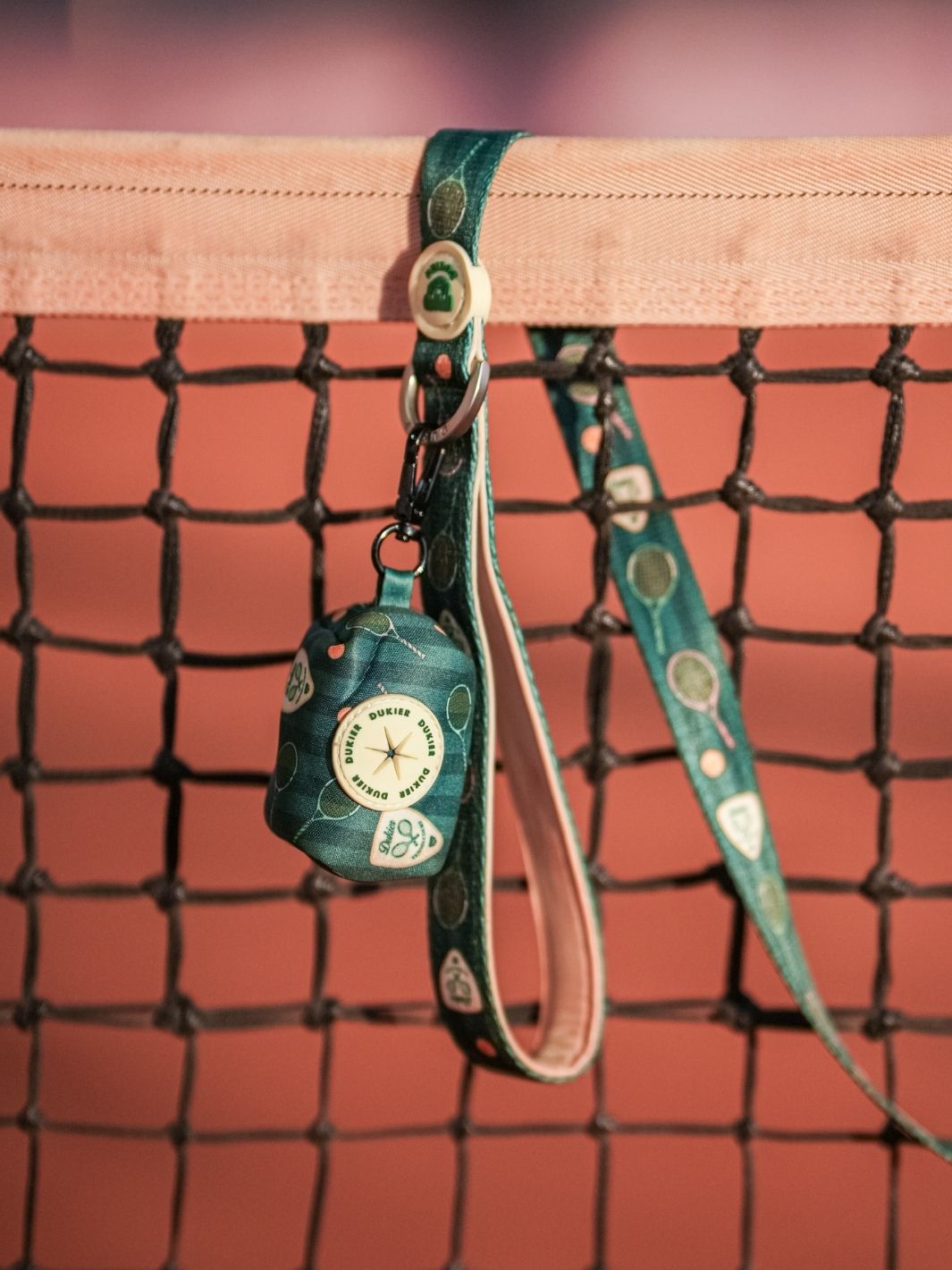 HUNDETÜTEN-SPENDER TENNIS COURT