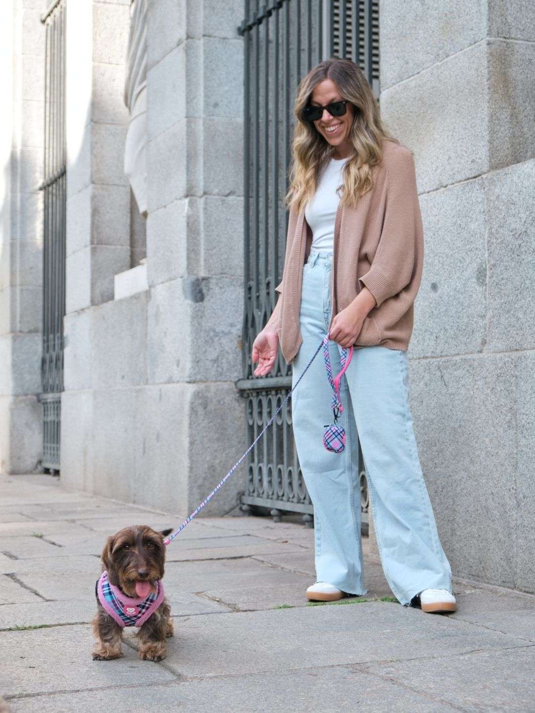 ARNES AJUSTABLE PARA PERRO TARTÁN PINK