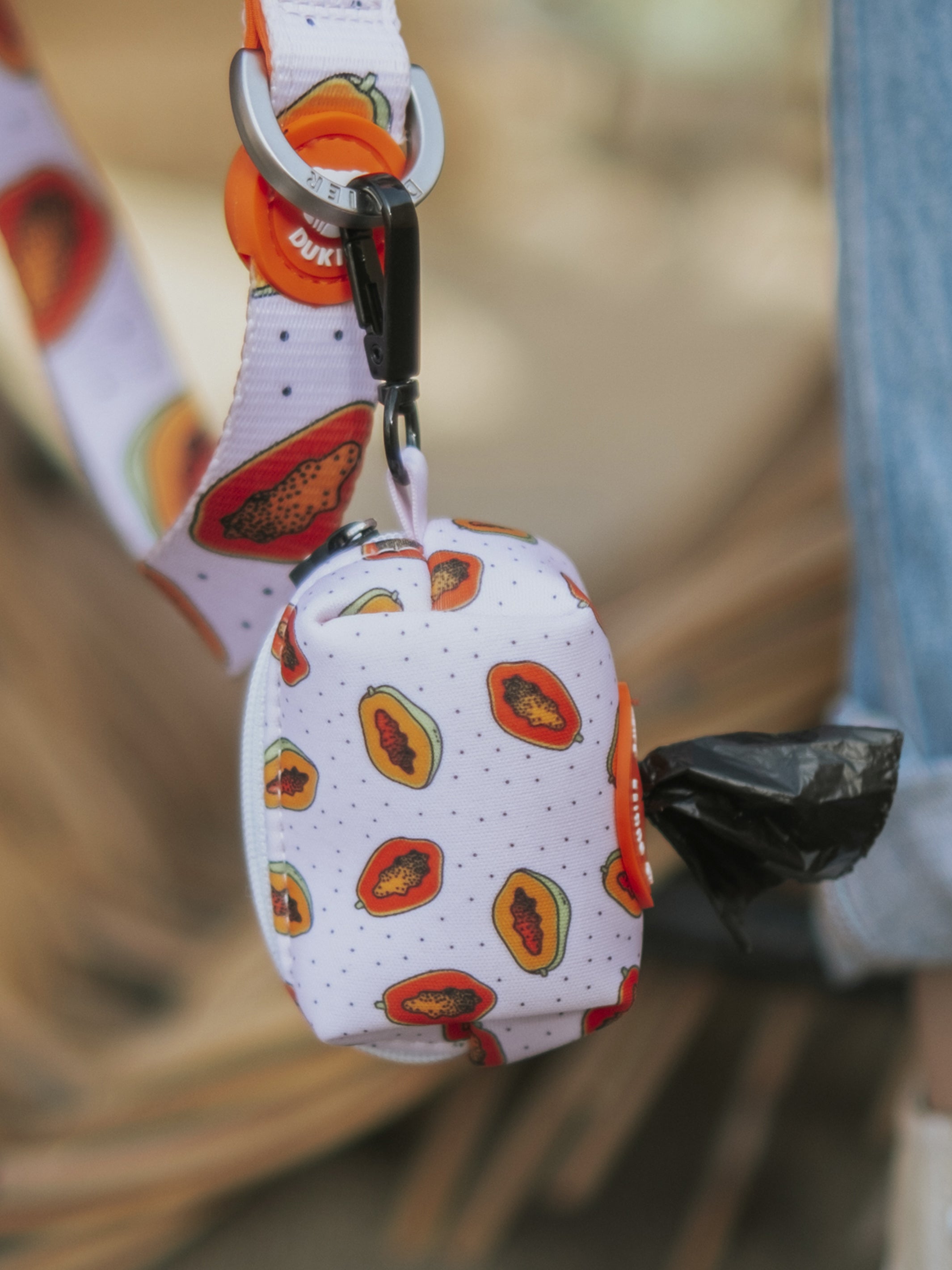 PAPAYA POO BAG HOLDER