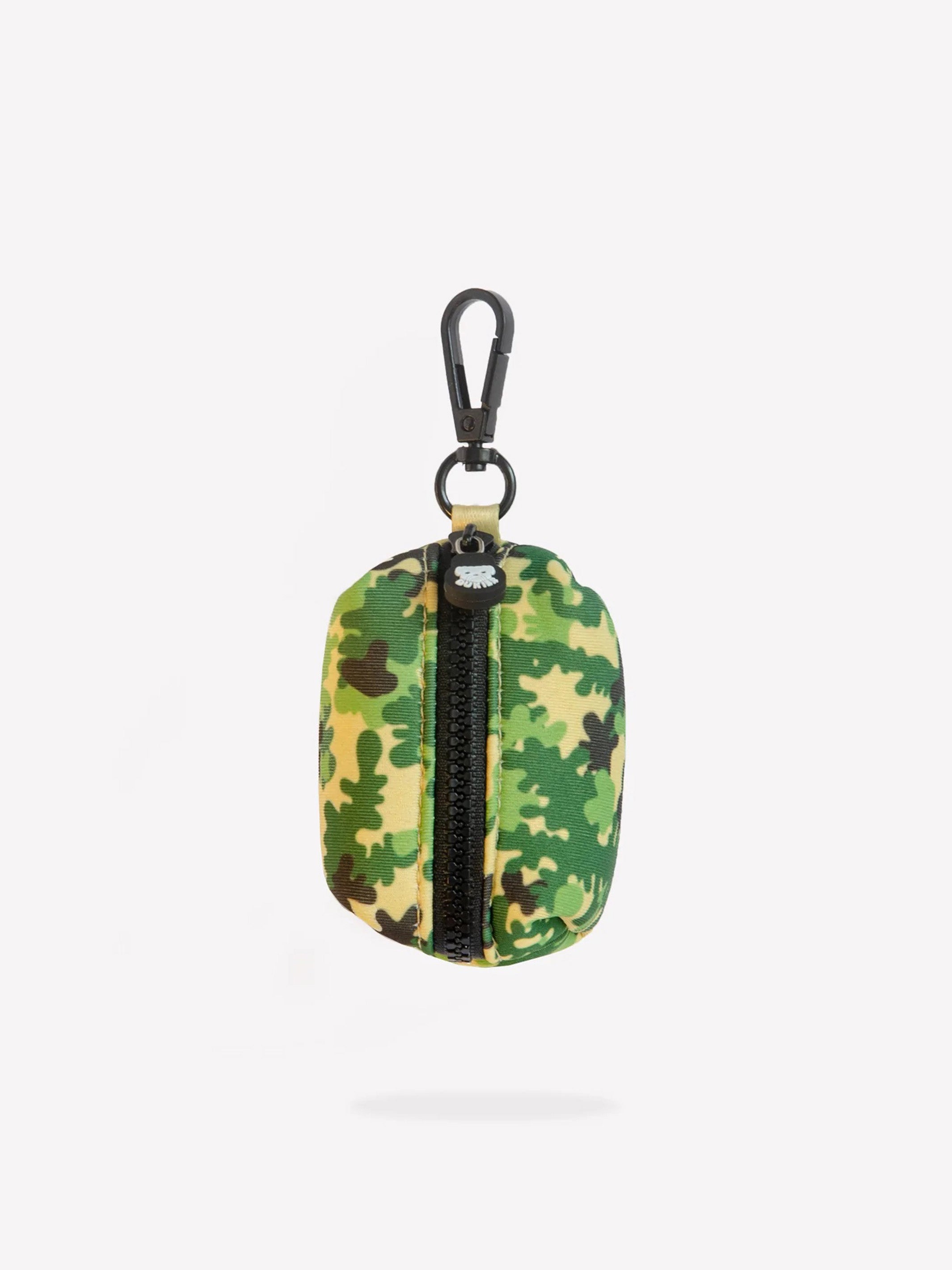 CAMO POO BAG HOLDER